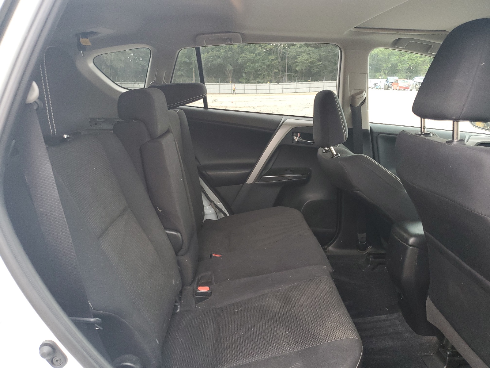 2T3RFREV1JW810619 2018 Toyota Rav4 Adventure