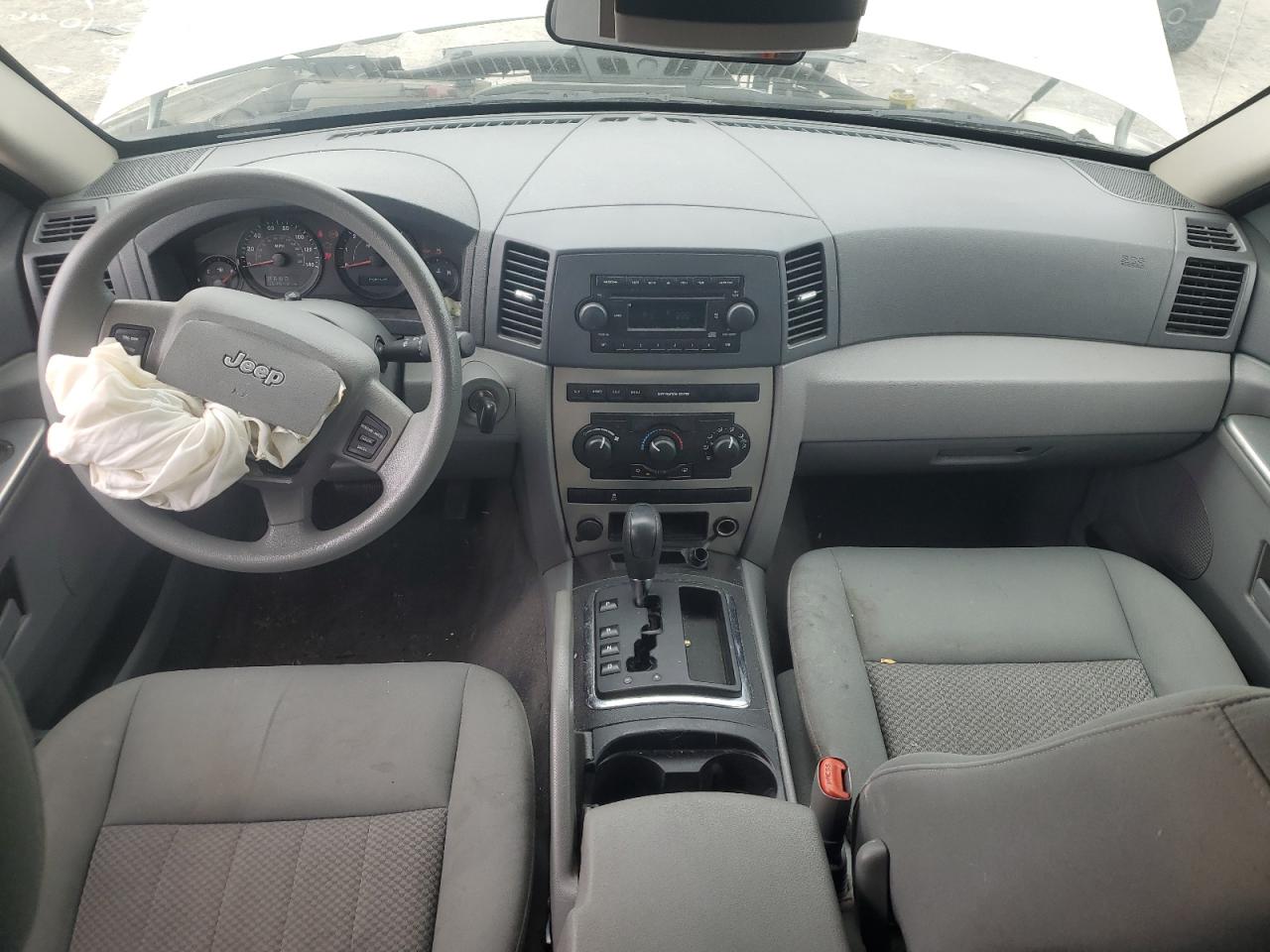 2005 Jeep Grand Cherokee Laredo VIN: 1J4GR48KX5C696934 Lot: 64667114