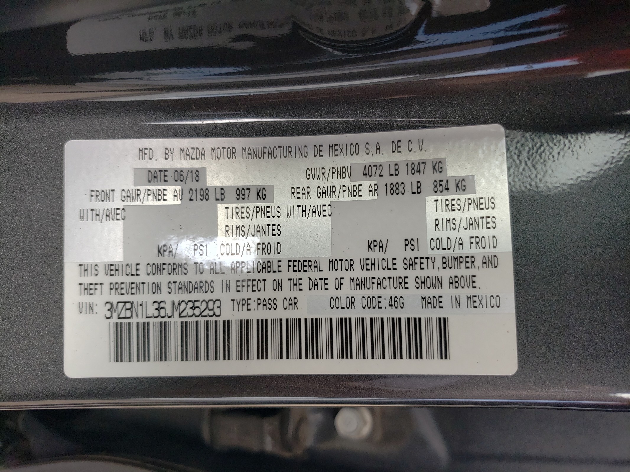 3MZBN1L36JM235293 2018 Mazda 3 Touring