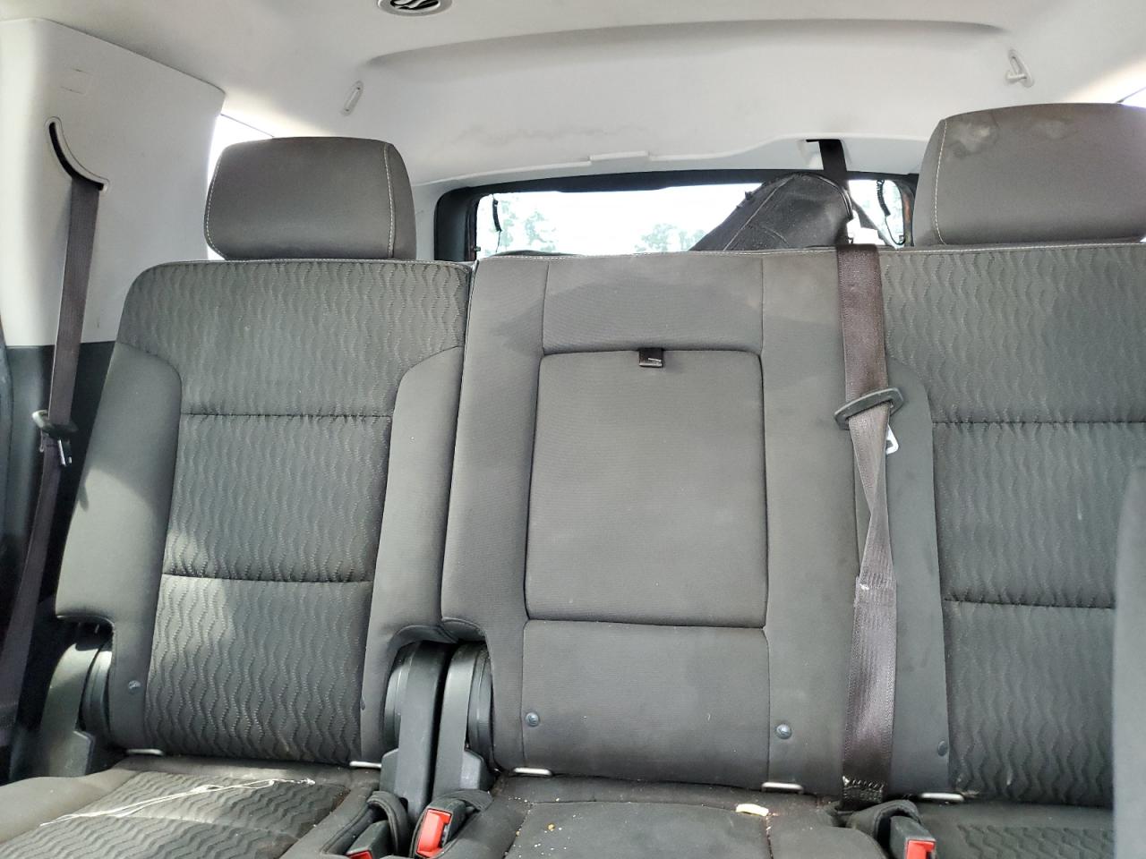 2016 Chevrolet Tahoe C1500 Ls VIN: 1GNSCAKC3GR242517 Lot: 61825414