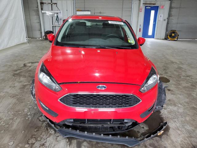  FORD FOCUS 2017 Красный