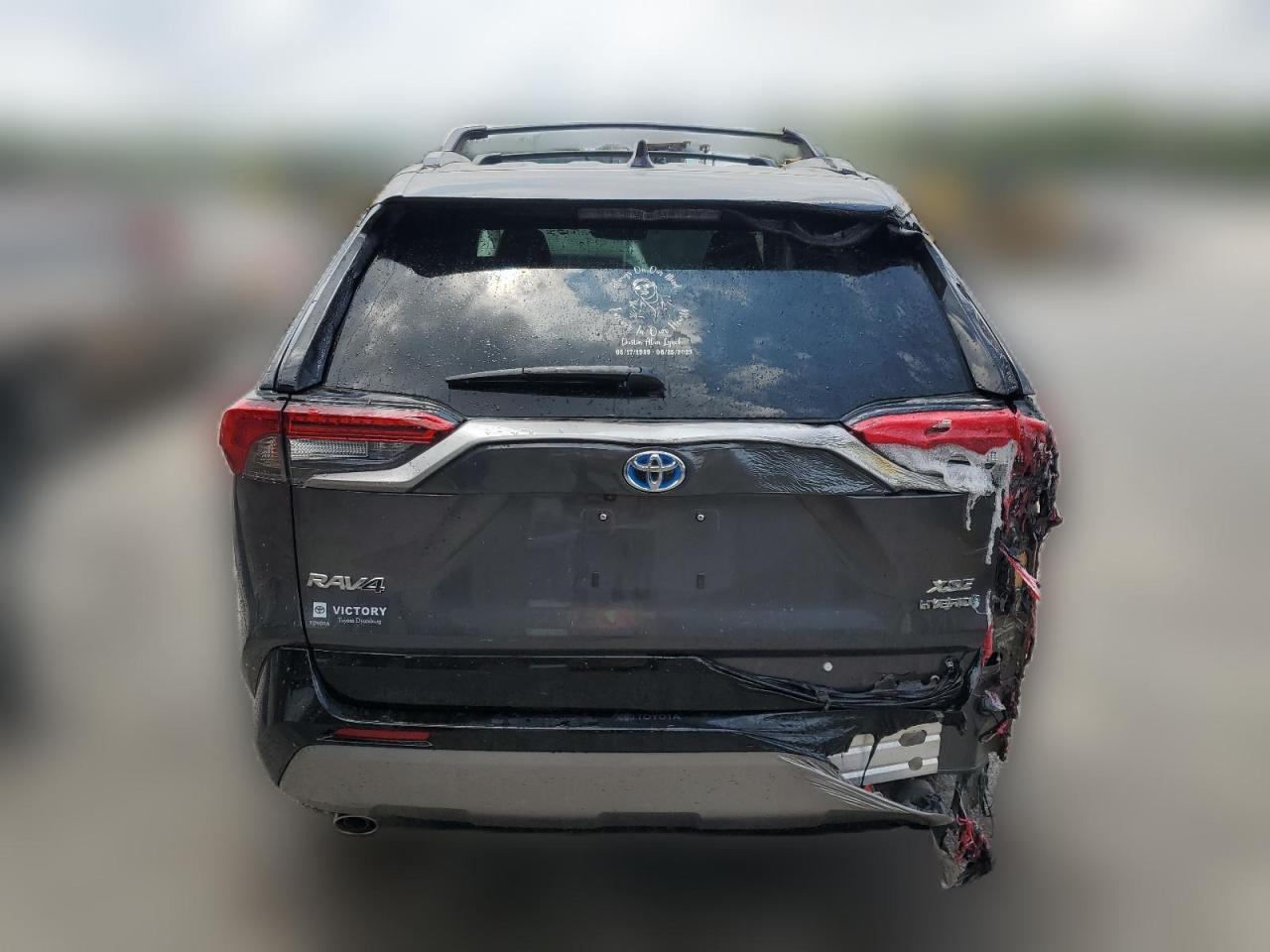 2024 Toyota Rav4 Xse VIN: 2T3E6RFV2RW049107 Lot: 63698114