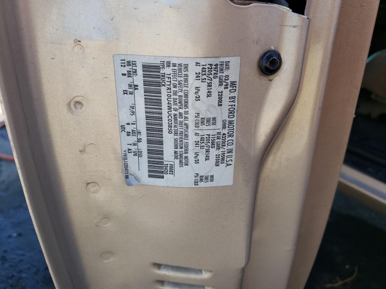 1998 Ford Ranger VIN: 1FTYR10U4WUC03850 Lot: 61903084