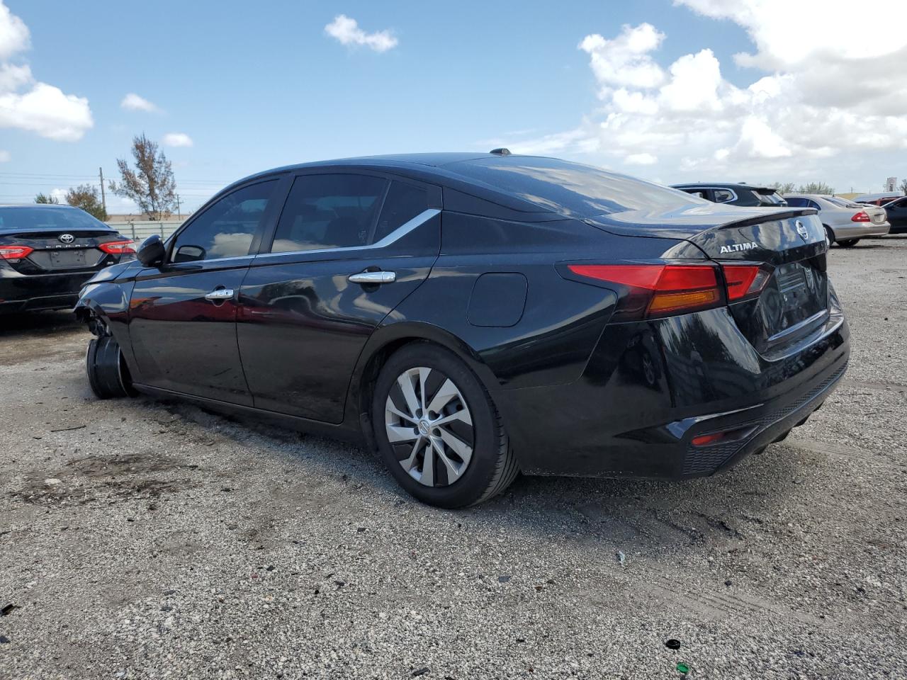 1N4BL4BV4LC262998 2020 NISSAN ALTIMA - Image 2