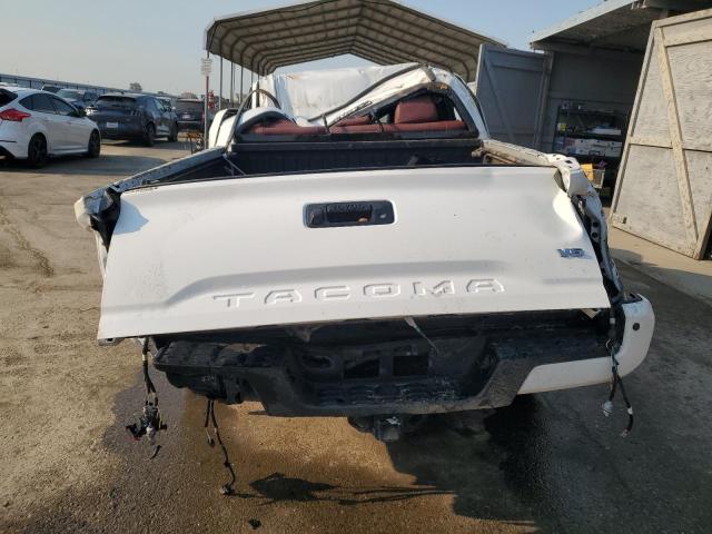  TOYOTA TACOMA 2018 White