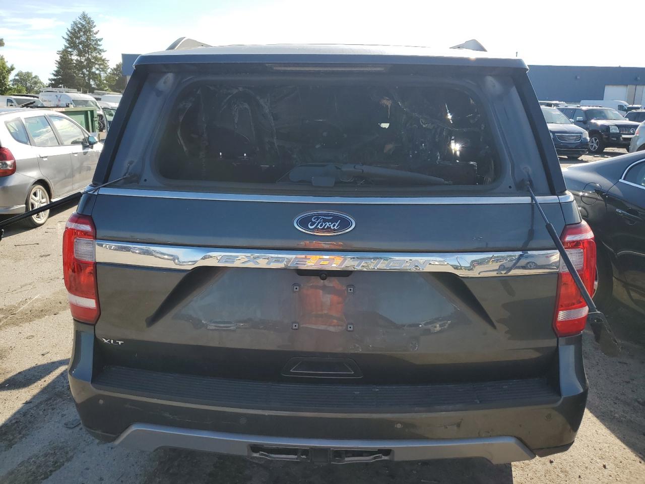 2020 Ford Expedition Xlt VIN: 1FMJU1JT0LEA62590 Lot: 62016484