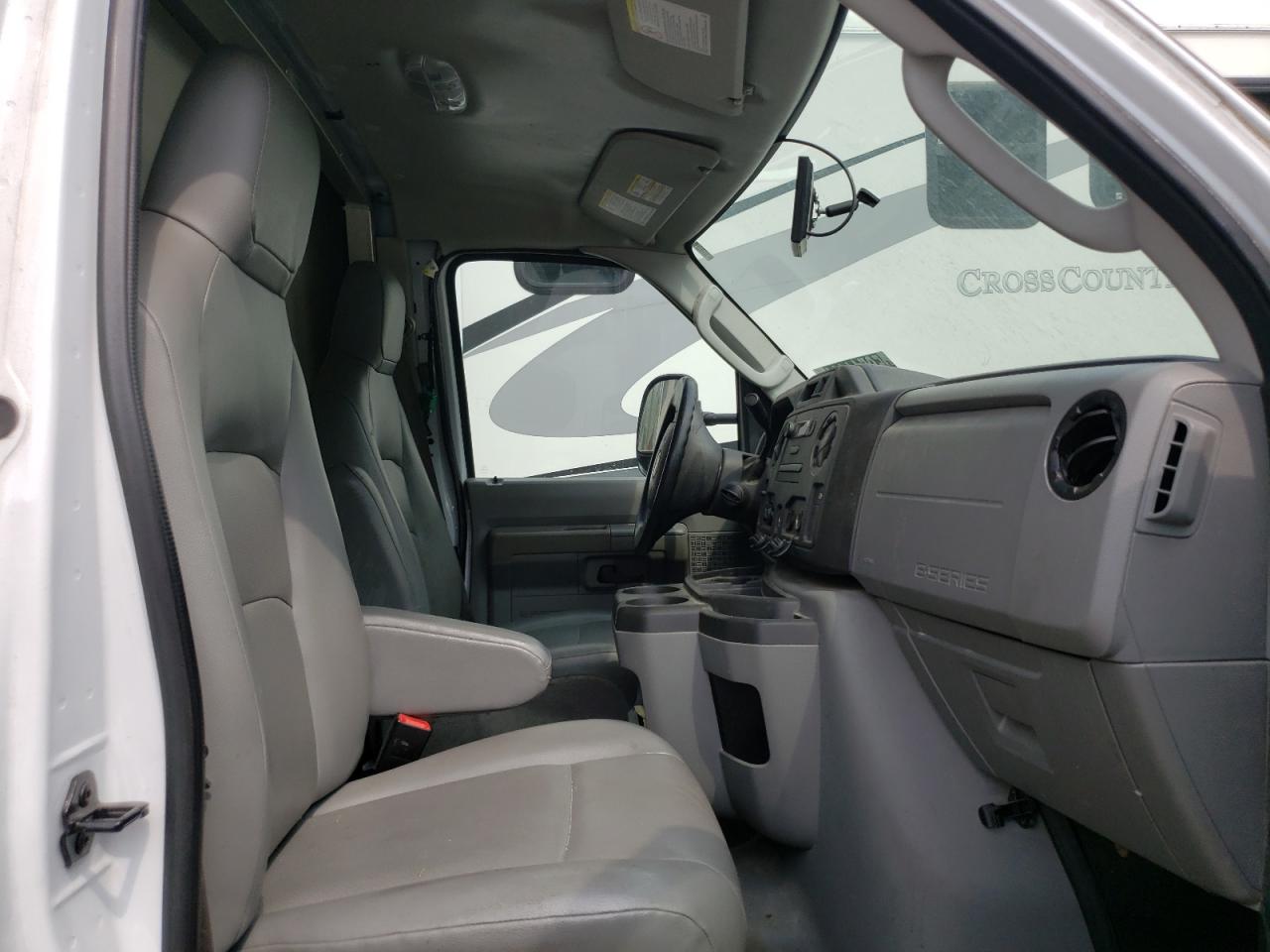 2019 Ford Econoline E450 Super Duty Cutaway Van VIN: 1FDXE4FSXKDC33438 Lot: 59511114