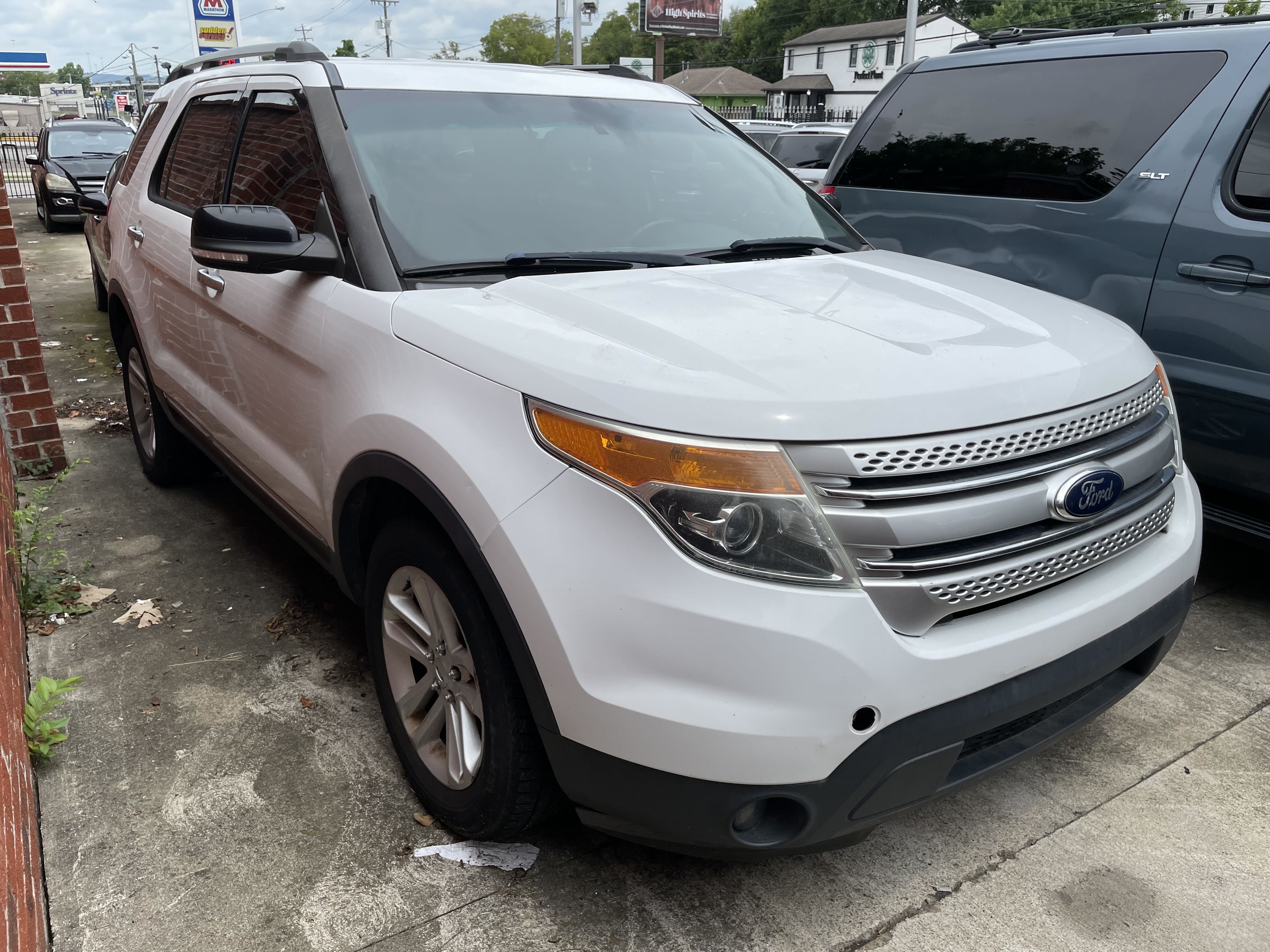 2014 Ford Explorer Xlt vin: 1FM5K7D82EGB43681