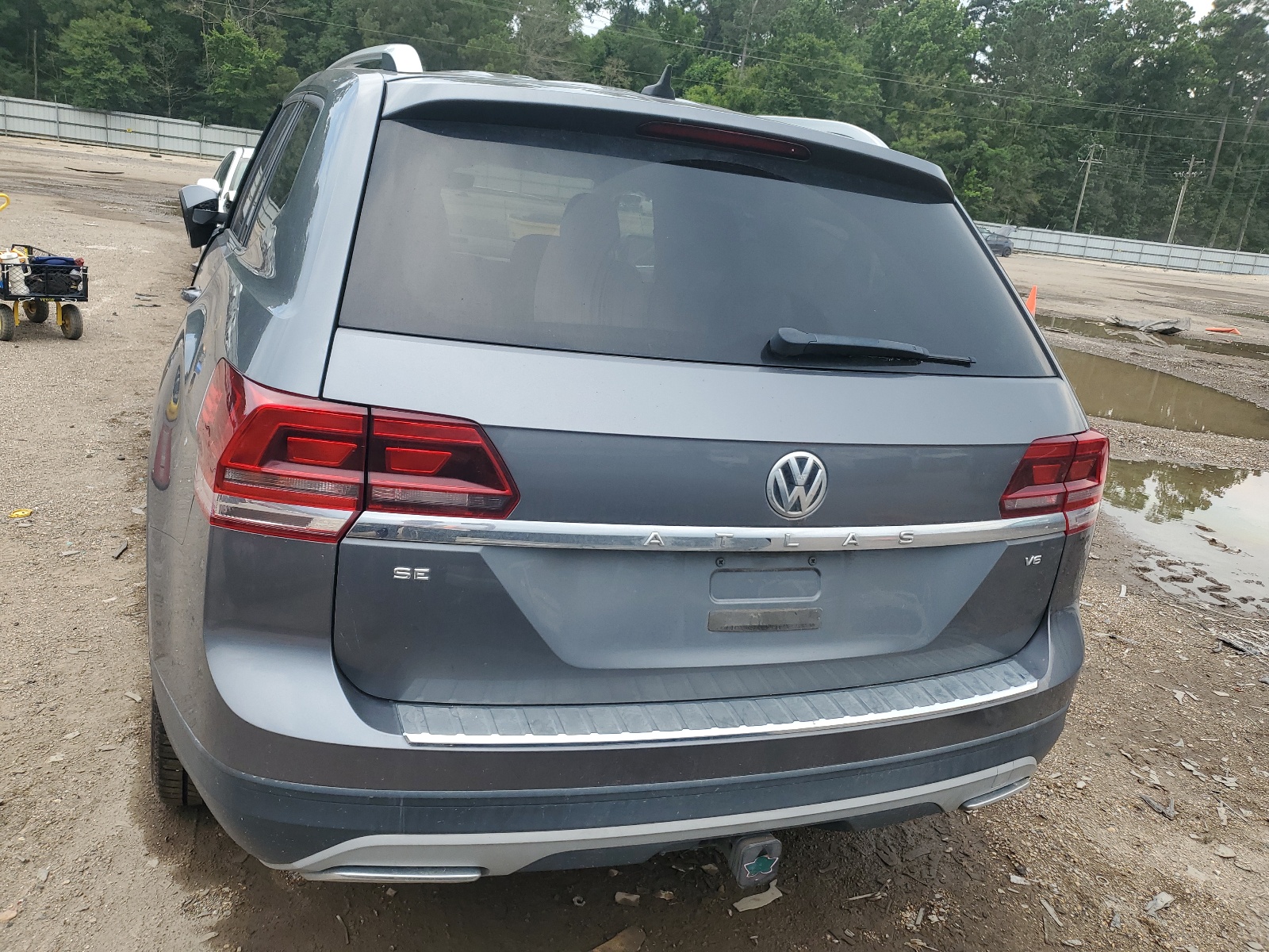 1V2WR2CA5KC540573 2019 Volkswagen Atlas Se