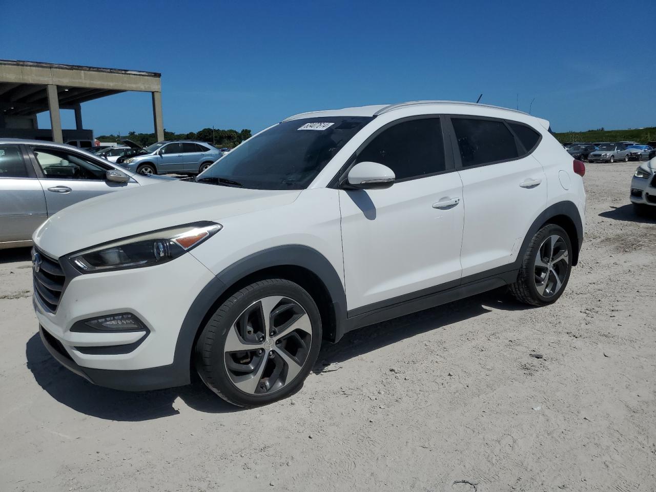 KM8J33A23GU164001 2016 HYUNDAI TUCSON - Image 1