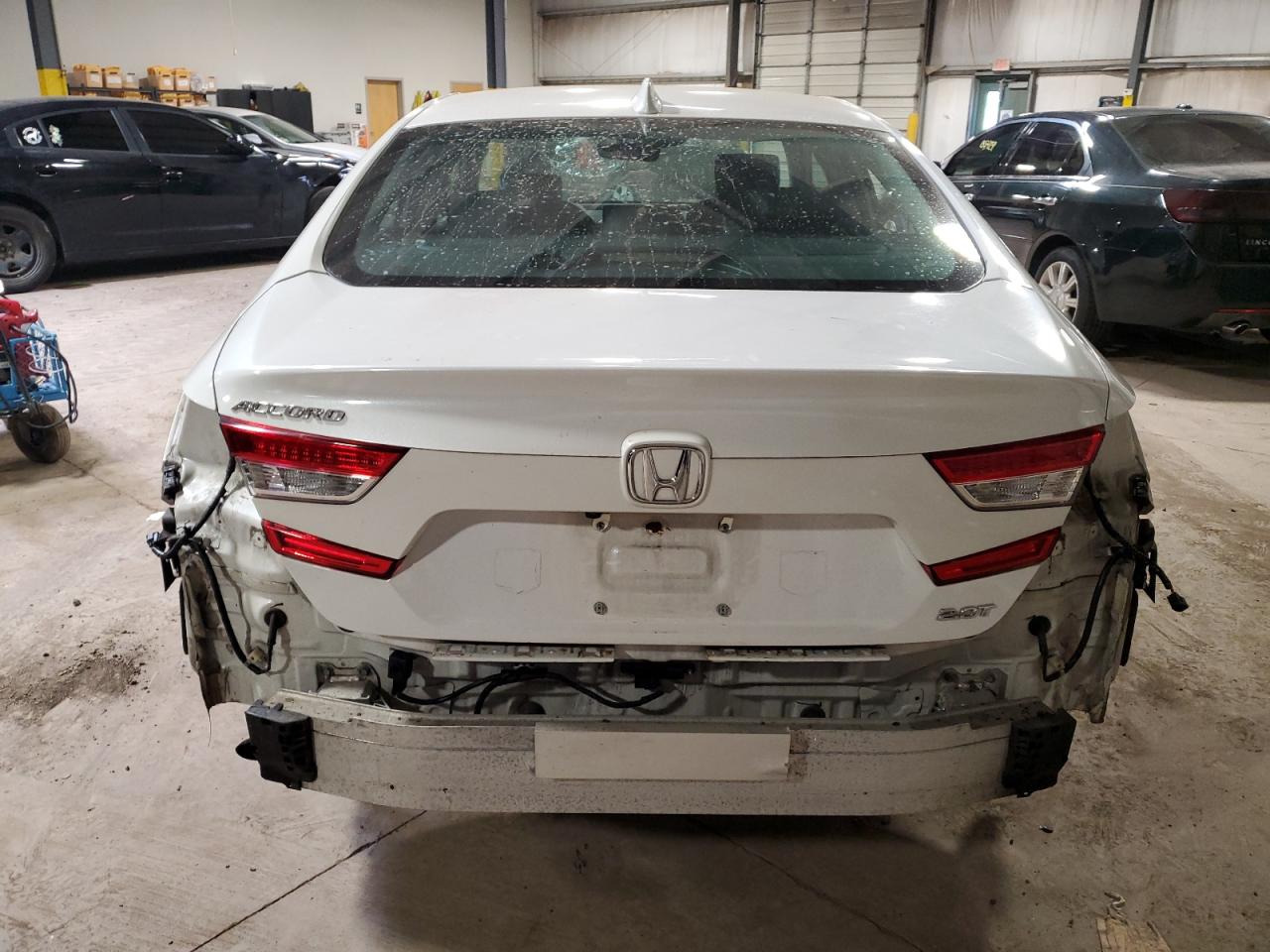 1HGCV2F58JA006820 2018 Honda Accord Exl