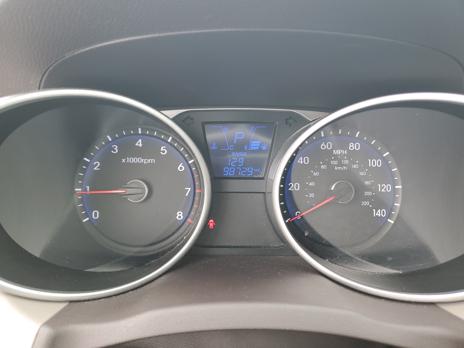 KM8JT3AF0EU818307 2014 Hyundai Tucson Gls