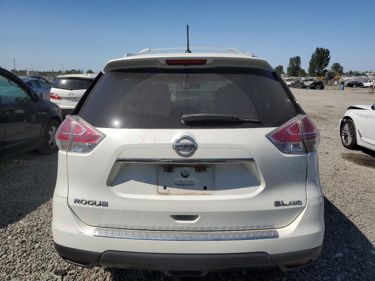 5N1AT2MV8FC802280 2015 Nissan Rogue S