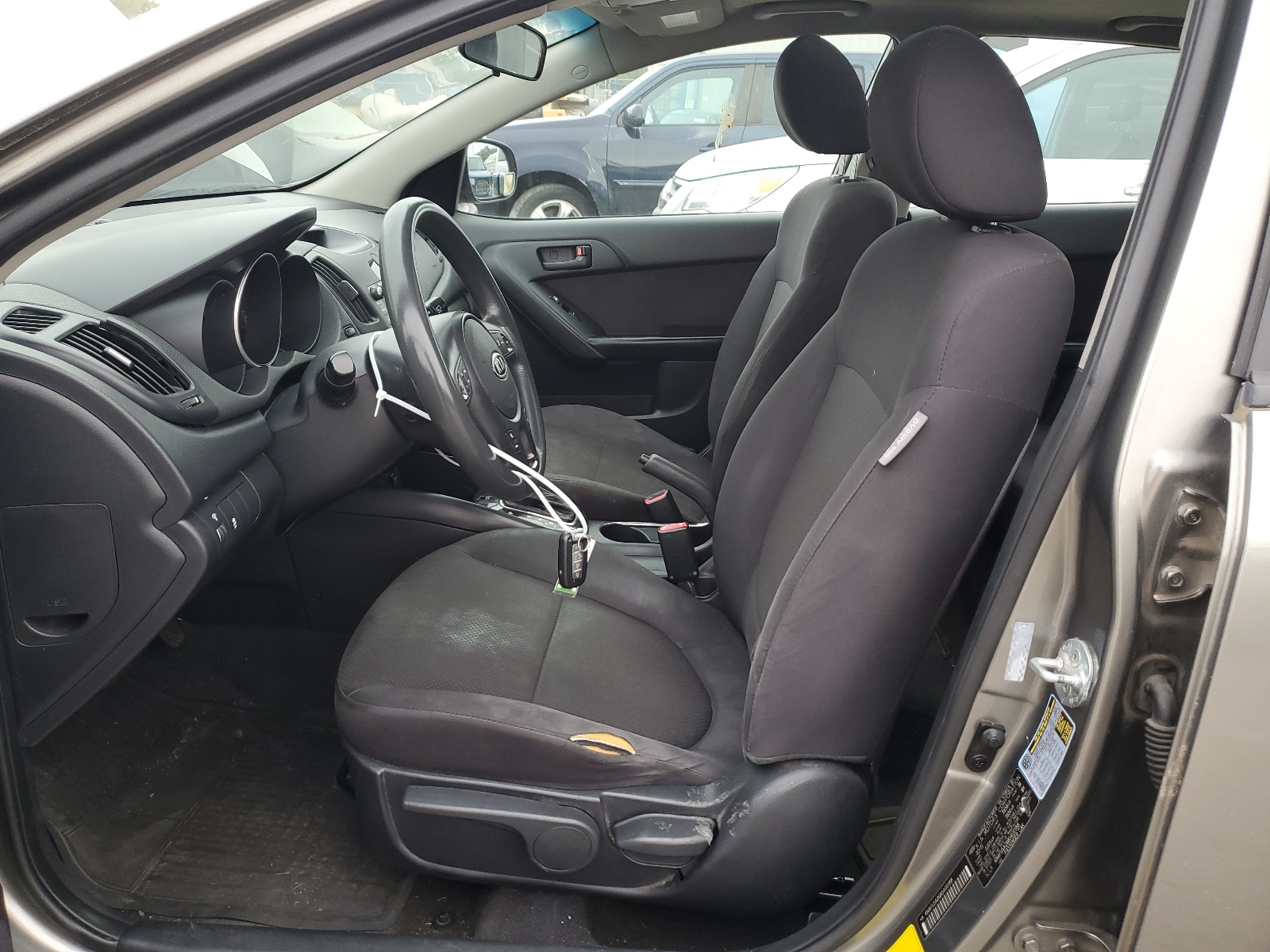 KNAFU5A26B5400188 2011 Kia Forte Ex