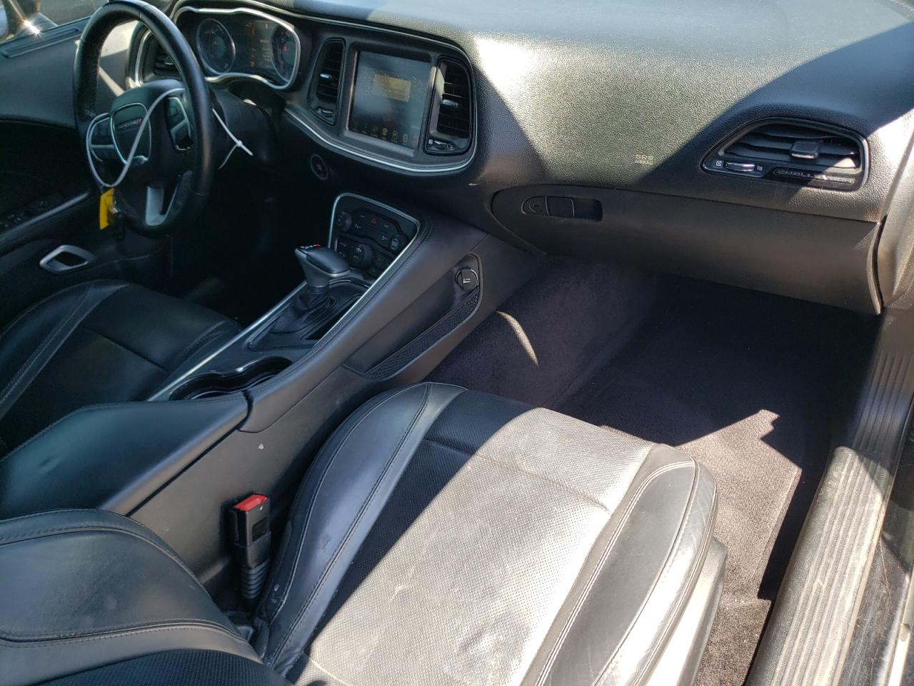 2C3CDZAG0GH353642 2016 Dodge Challenger Sxt