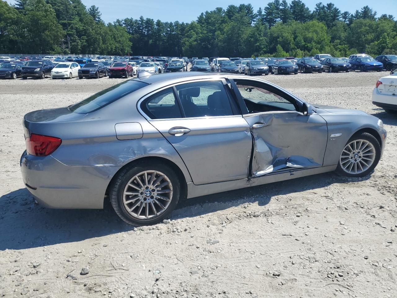 2011 BMW 535 Xi VIN: WBAFU7C53BC780220 Lot: 62837594