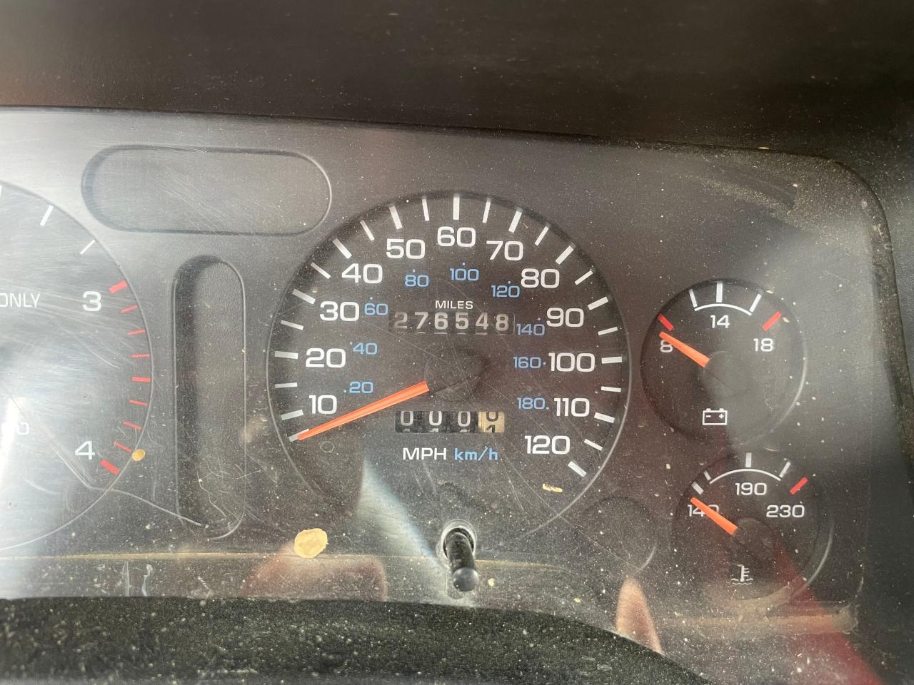 1995 Dodge Ram 2500 VIN: 1B7KF26C8SS210616 Lot: 63904284