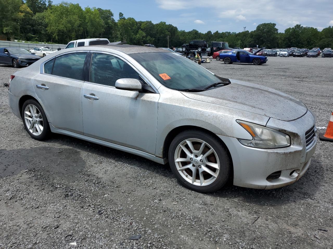 2009 Nissan Maxima - Image 4
