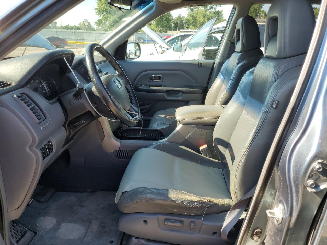 2005 Honda Pilot Exl VIN: 5FNYF18525B042492 Lot: 62432524