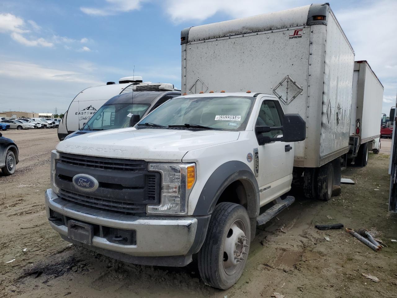 2017 Ford F550 - Image 1