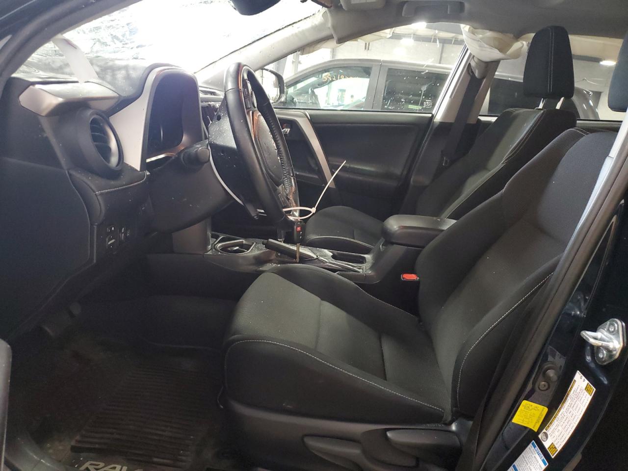 2017 Toyota Rav4 Xle VIN: JTMRFREV5HJ143577 Lot: 61413074