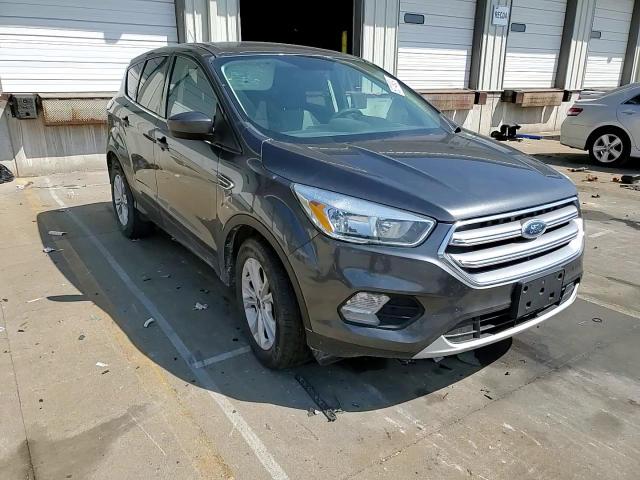 2017 Ford Escape Se VIN: 1FMCU0GD6HUA40660 Lot: 63749824