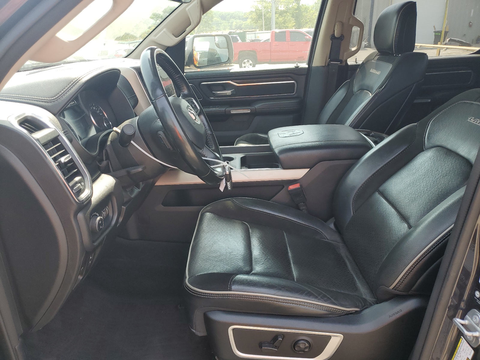 1C6RREJT4MN767675 2021 Ram 1500 Laramie