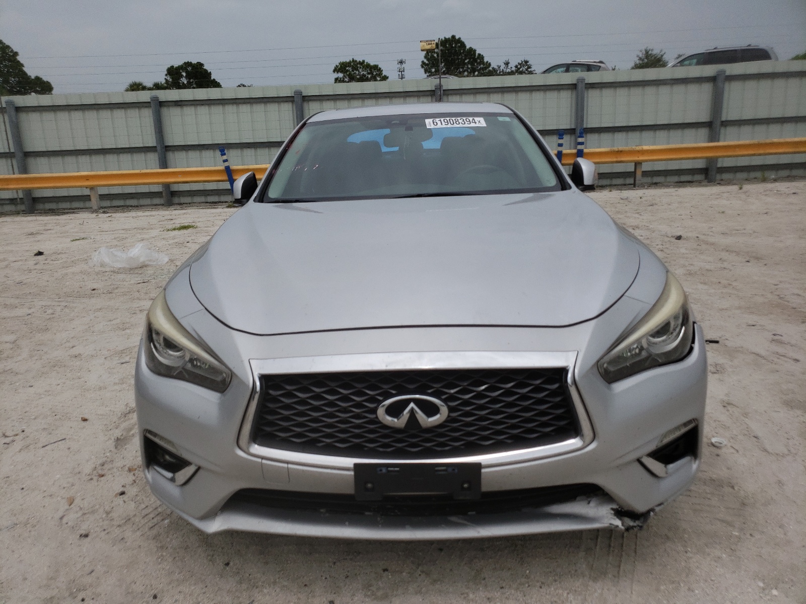 JN1EV7APXJM362359 2018 Infiniti Q50 Luxe