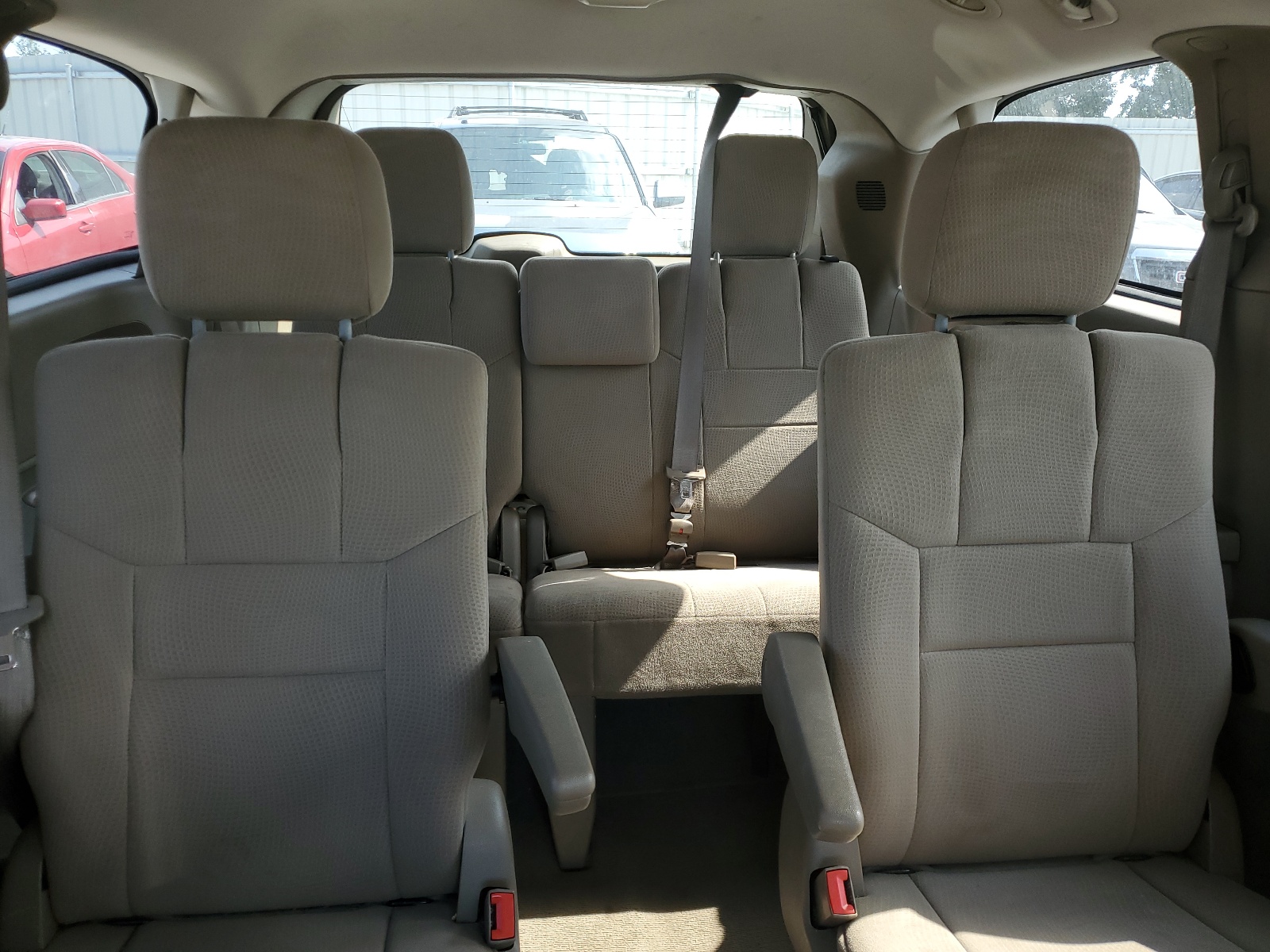 2A4RR5DG5BR772255 2011 Chrysler Town & Country Touring