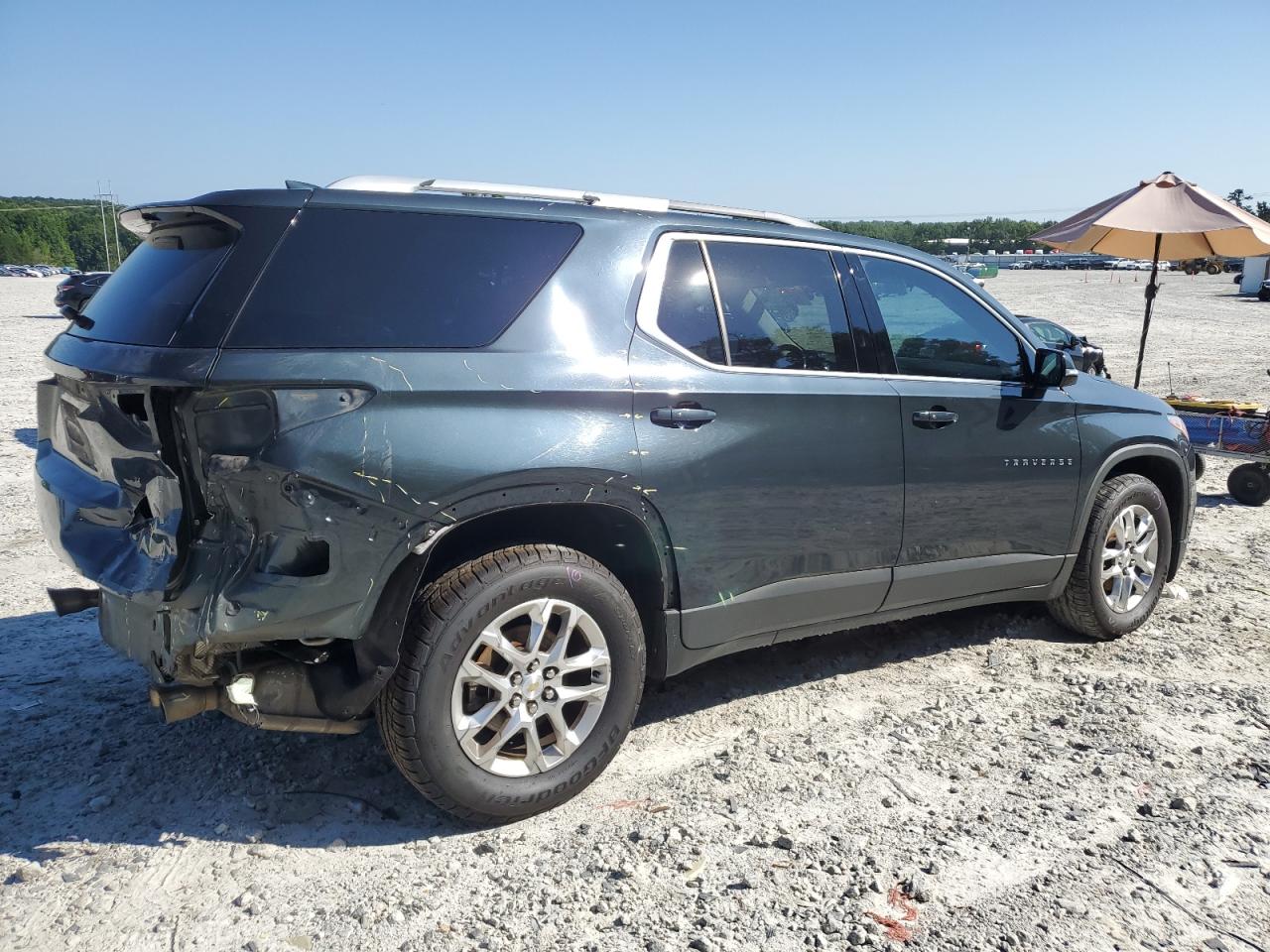 2018 Chevrolet Traverse - Image 3
