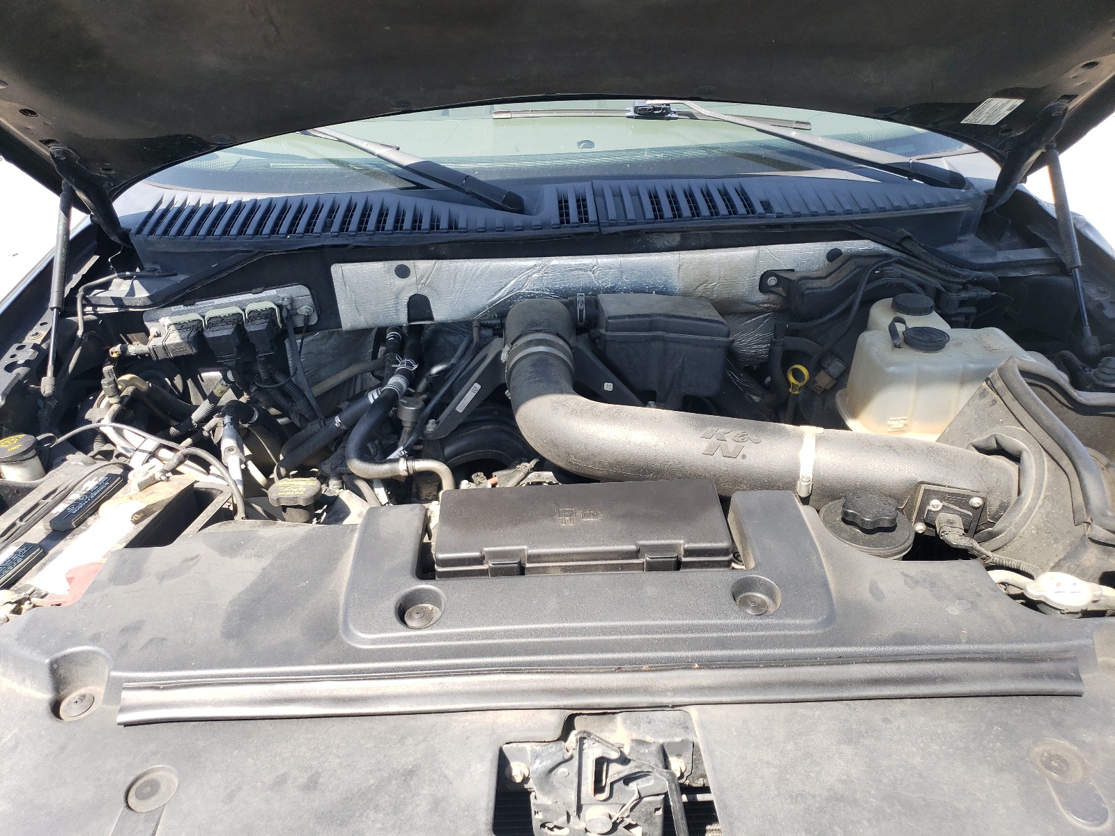 1FMJU2A52AEB53302 2010 Ford Expedition Limited