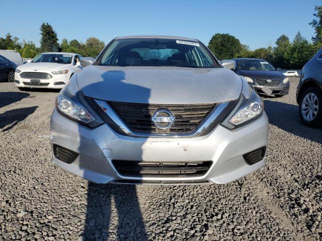  NISSAN ALTIMA 2016 Srebrny