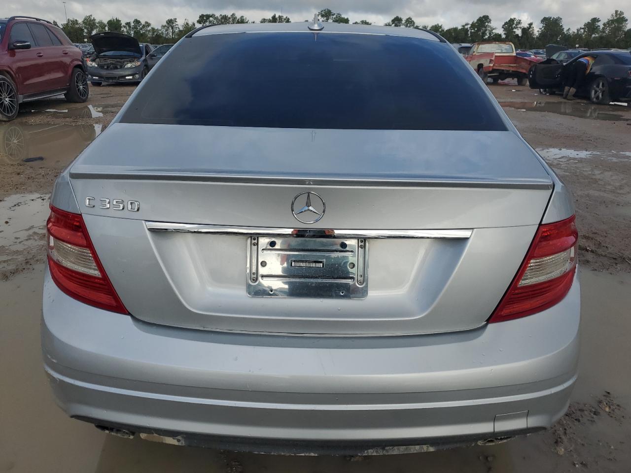 WDDGF56X29R064893 2009 Mercedes-Benz C 350