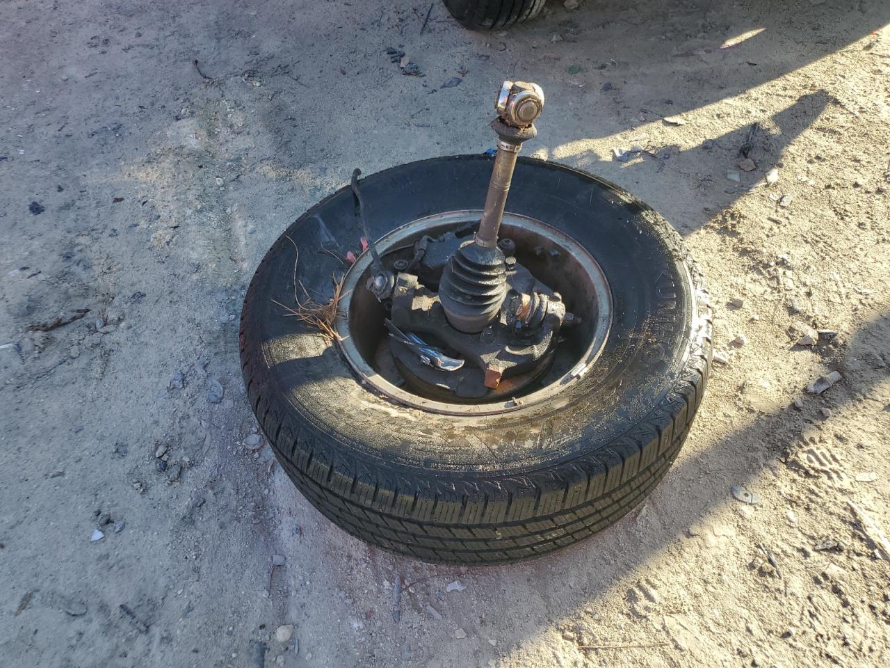 2004 GMC Yukon Xl Denali VIN: 1GKFK66U74J107052 Lot: 63528874