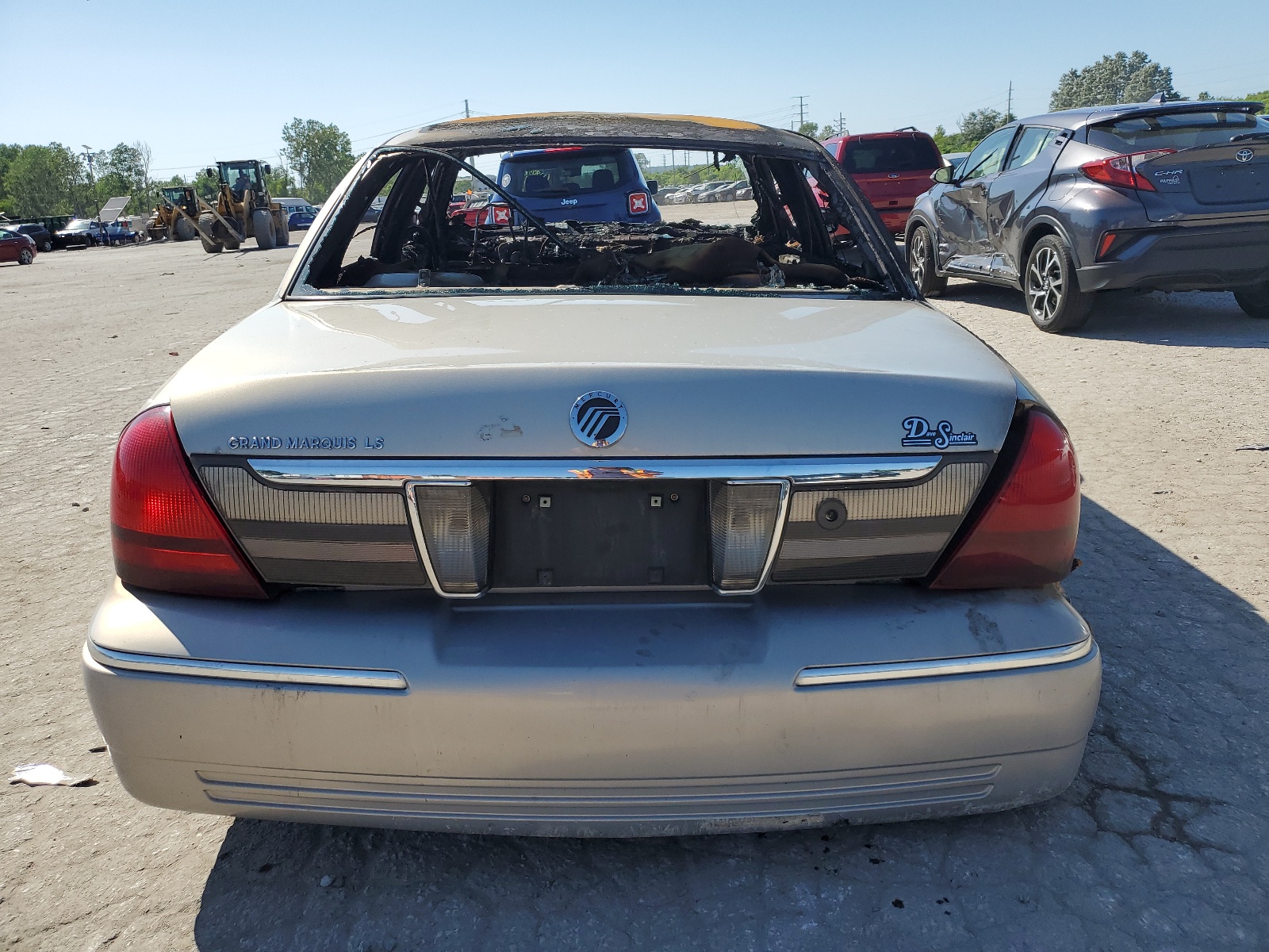 2MEFM75V37X605796 2007 Mercury Grand Marquis Ls