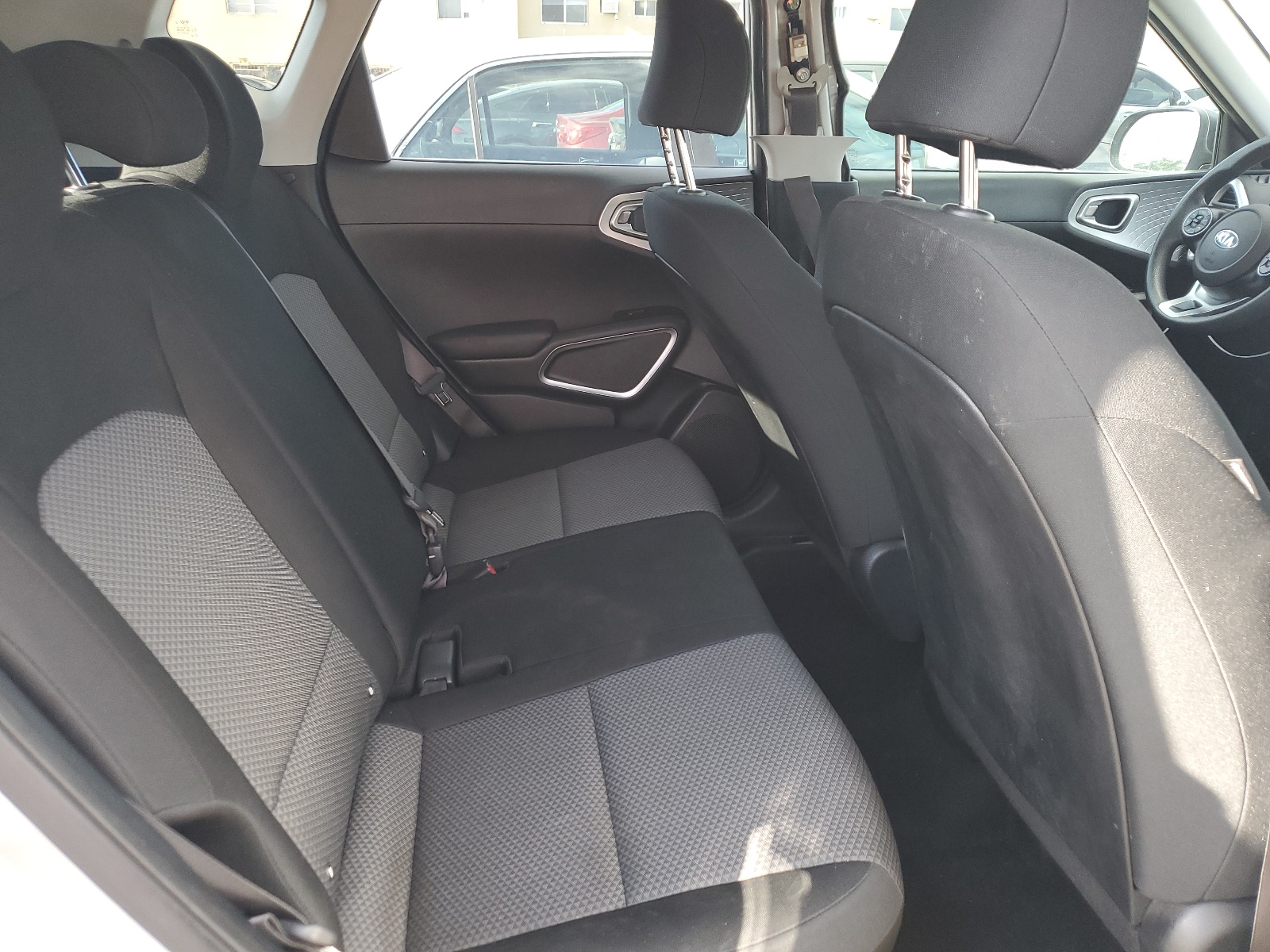 KNDJ22AU6L7049064 2020 Kia Soul Lx