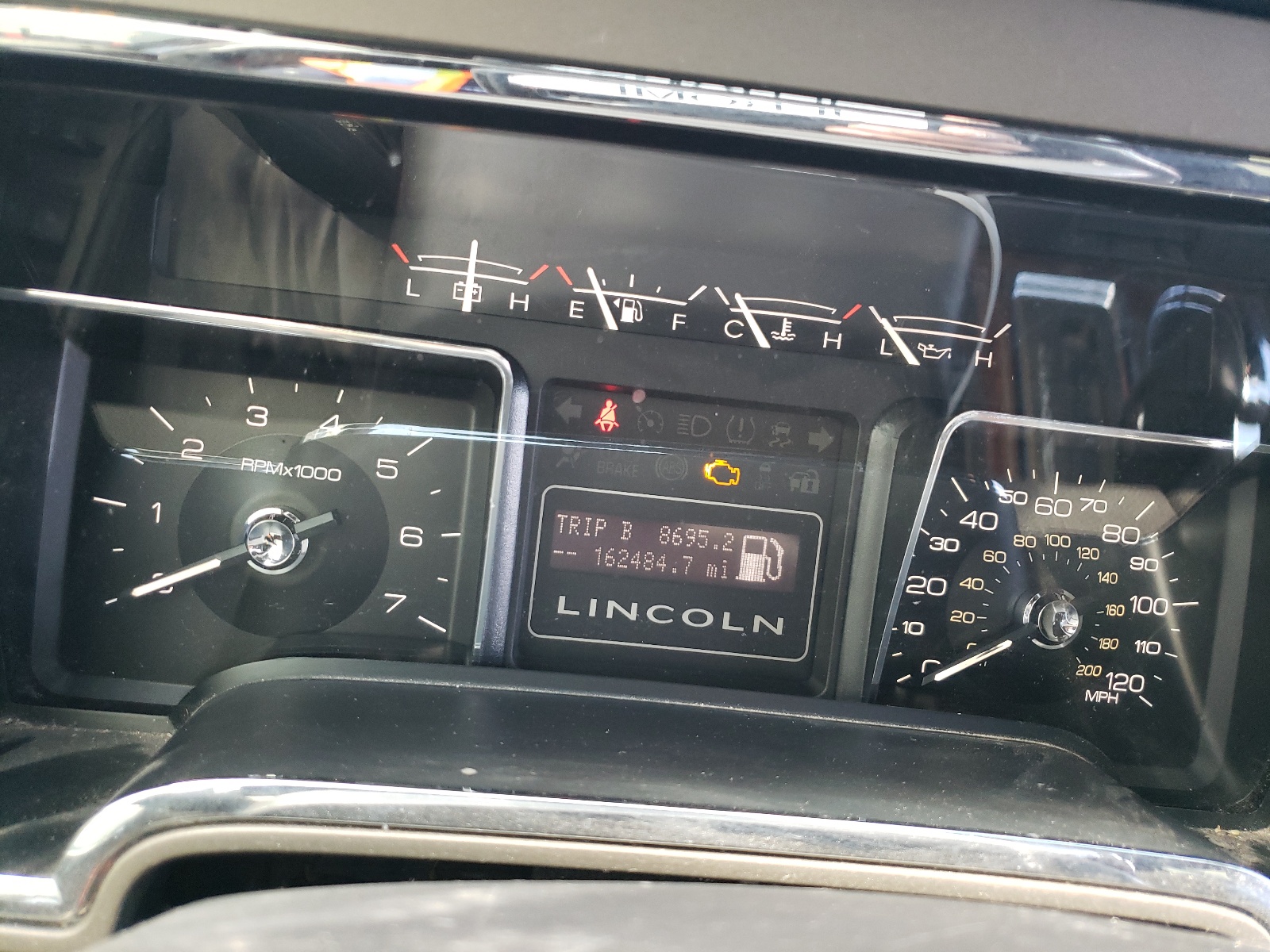 5LMJJ2J50EEL04469 2014 Lincoln Navigator