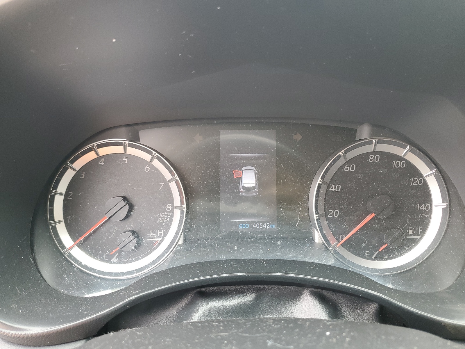 5TDZZRAHXMS057847 2021 Toyota Highlander L