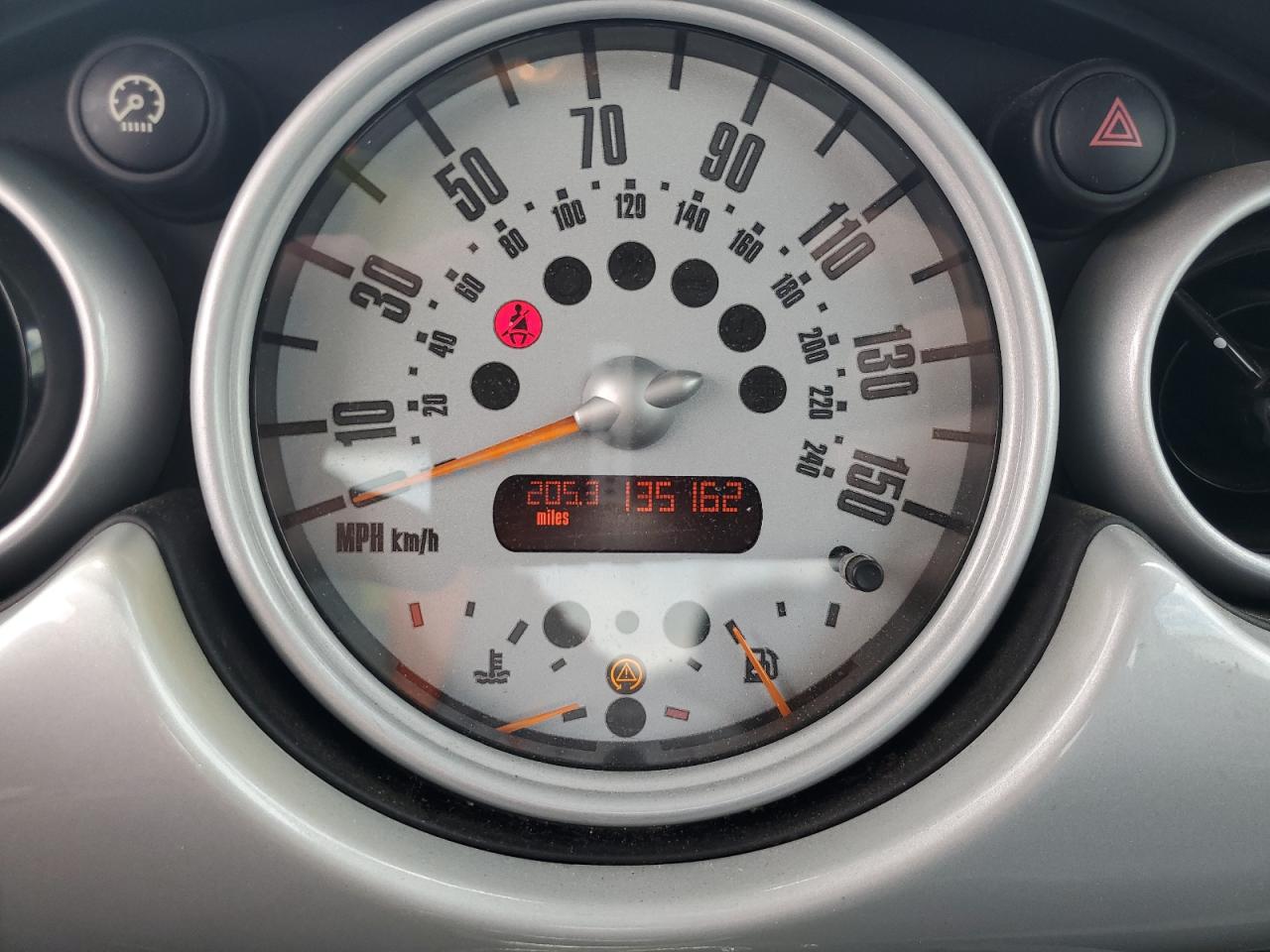 2003 Mini Cooper VIN: WMWRC33433TC47854 Lot: 64113474