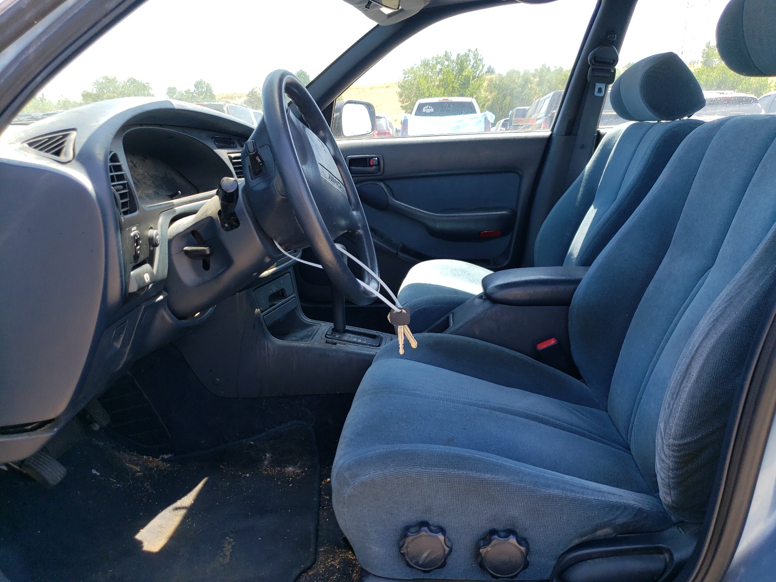 JT2VK12E8P0122784 1993 Toyota Camry Le