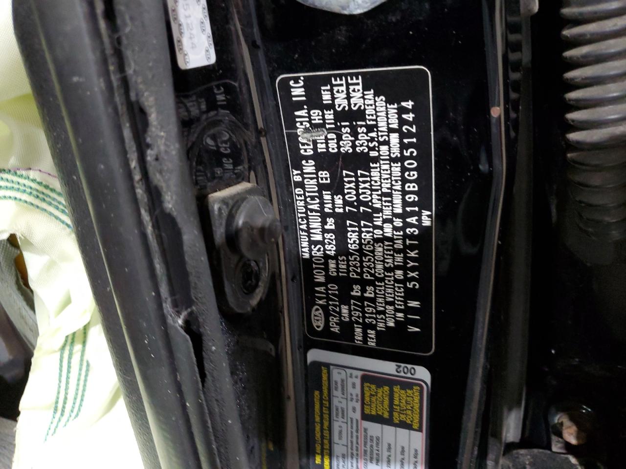 2011 Kia Sorento - Image 13