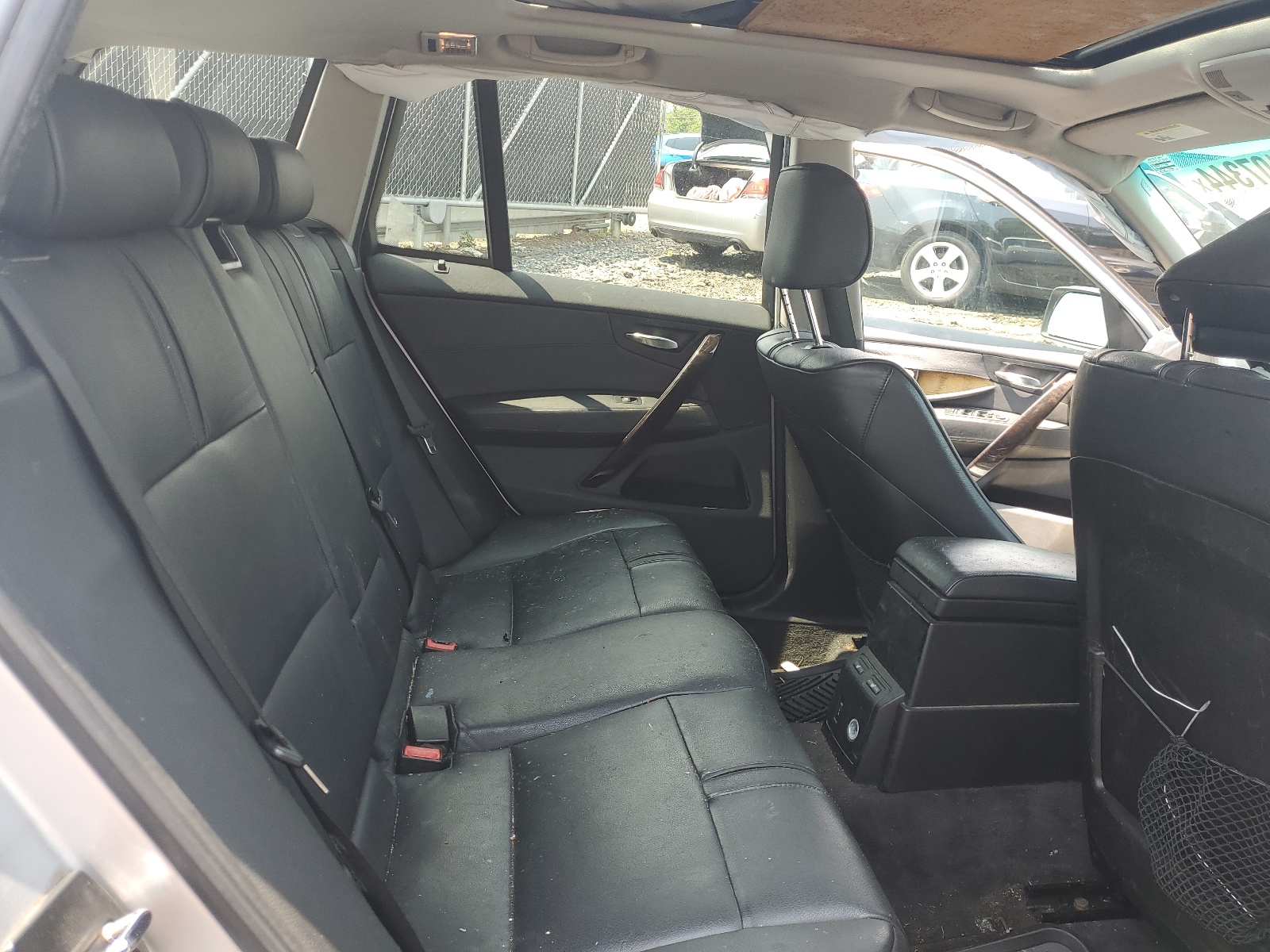 WBXPC93477WF01019 2007 BMW X3 3.0Si