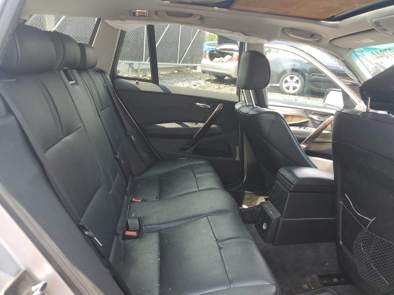 2007 BMW X3 3.0Si VIN: WBXPC93477WF01019 Lot: 63107344