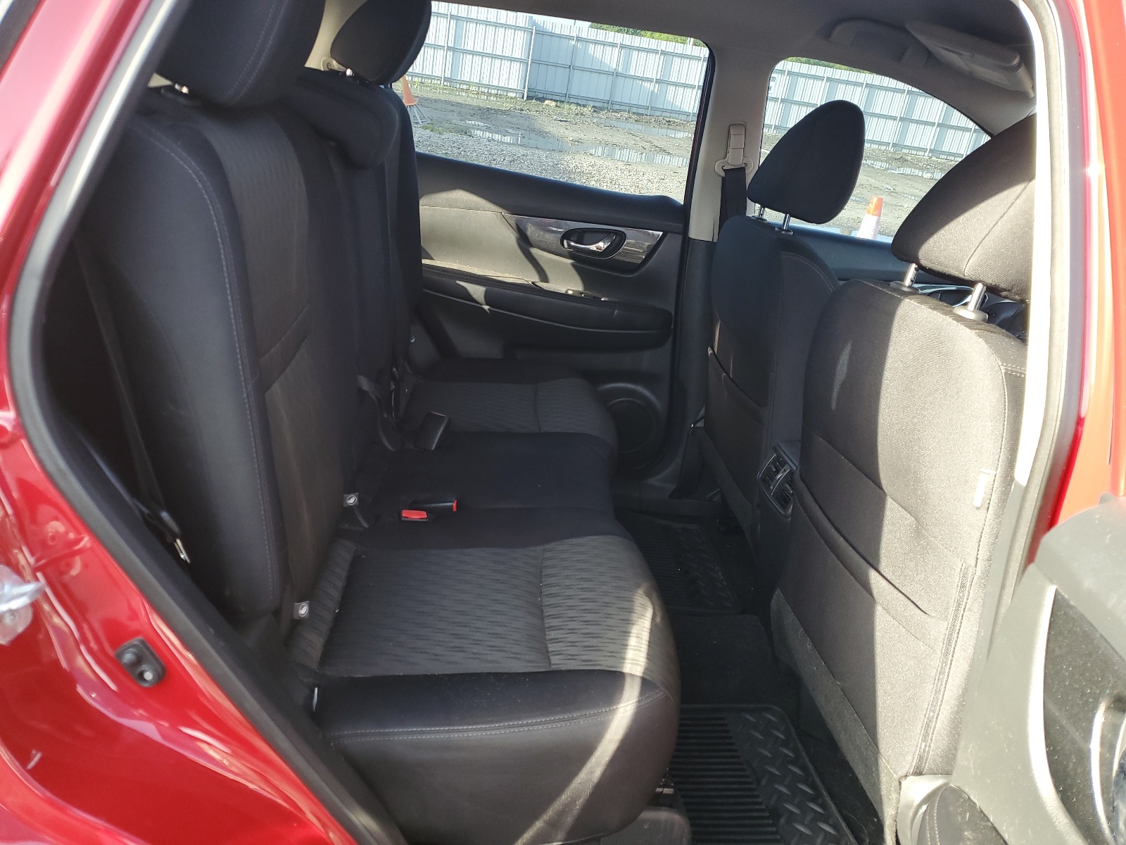 5N1AT2MT3HC777838 2017 Nissan Rogue S