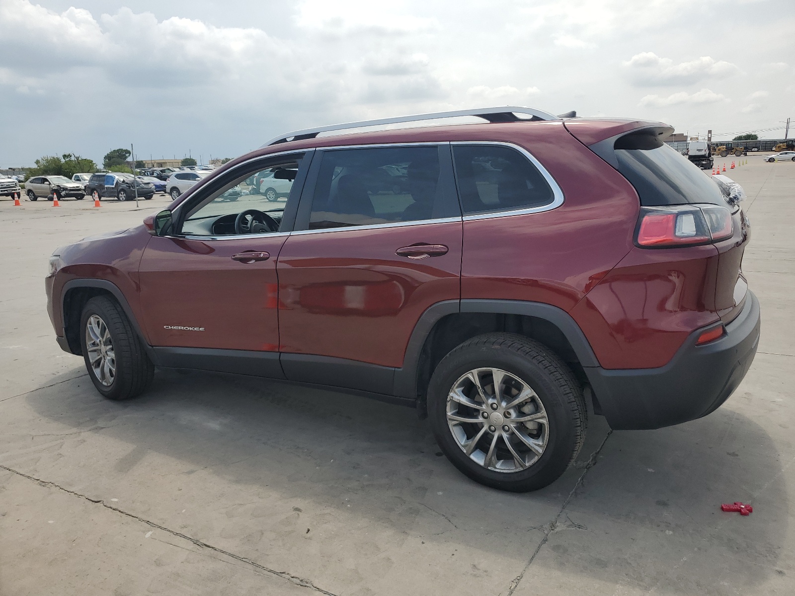 2020 Jeep Cherokee Latitude Plus vin: 1C4PJLLB2LD511684