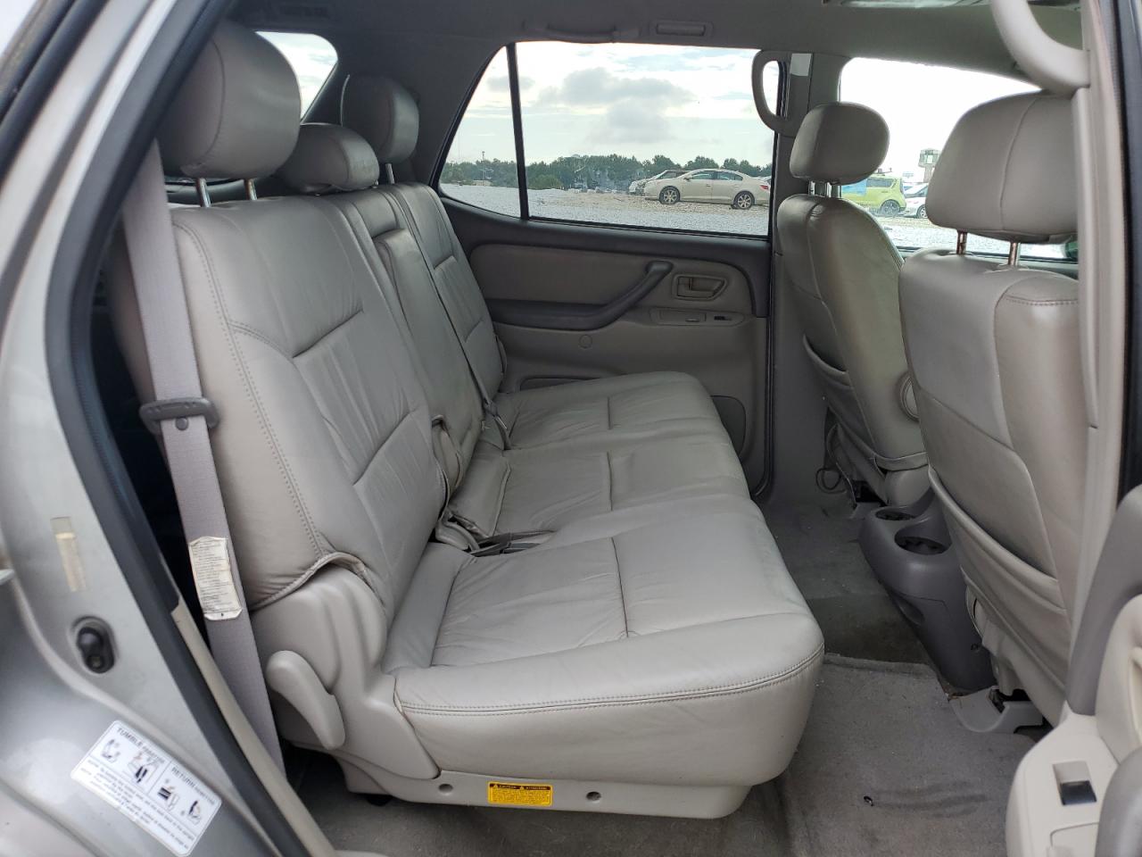 2003 Toyota Sequoia Sr5 VIN: 5TDZT34A93S200279 Lot: 63926354