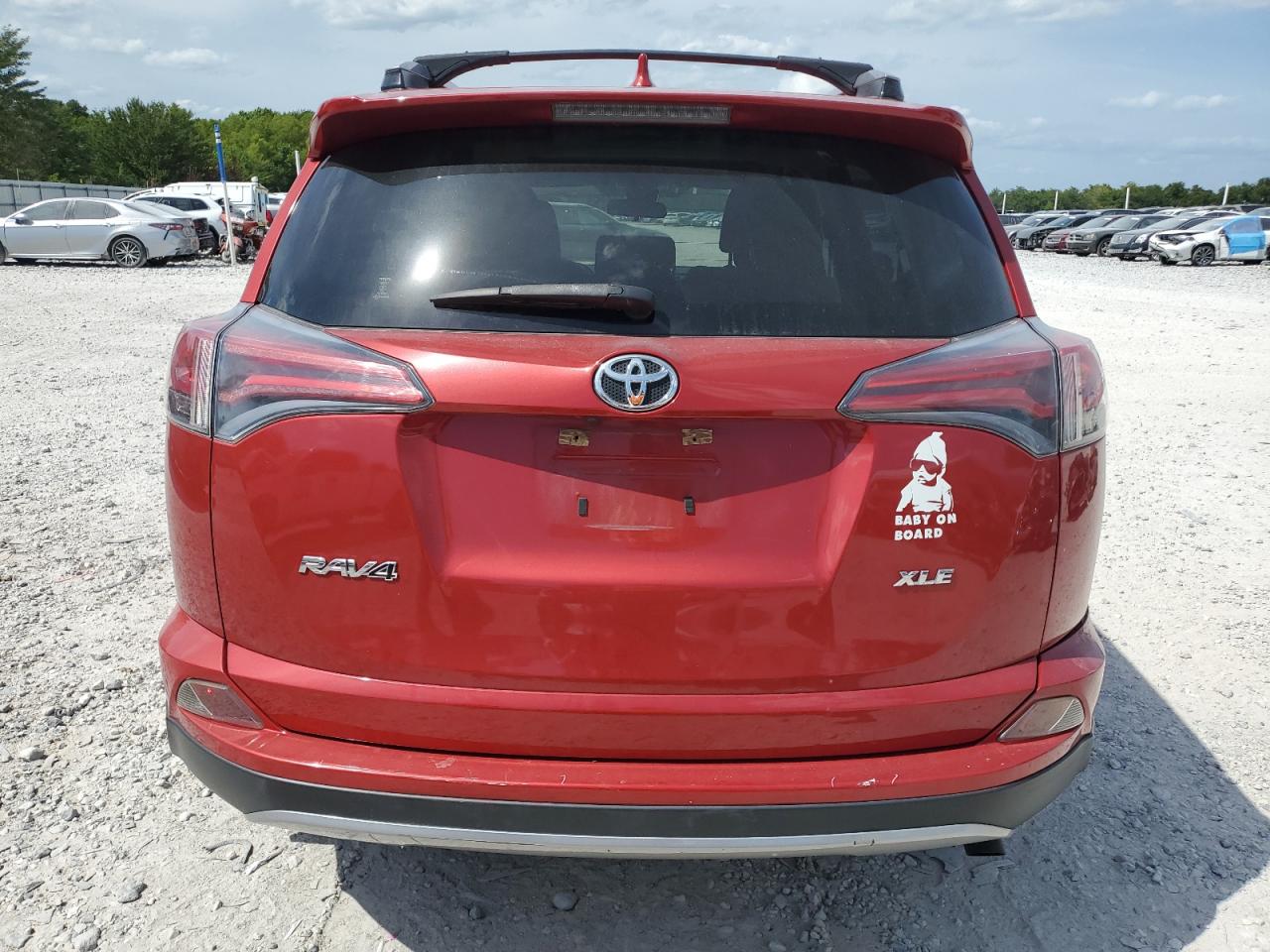 JTMWFREV7HJ111278 2017 Toyota Rav4 Xle