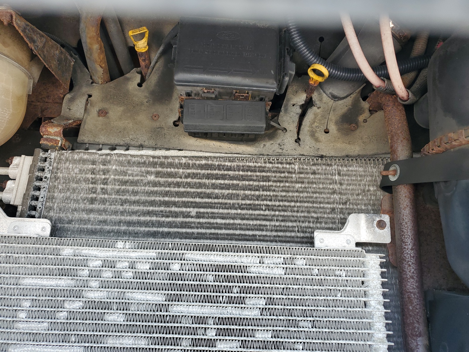 1F6NF53S240A04459 2004 Ford F550 Super Duty Stripped Chassis