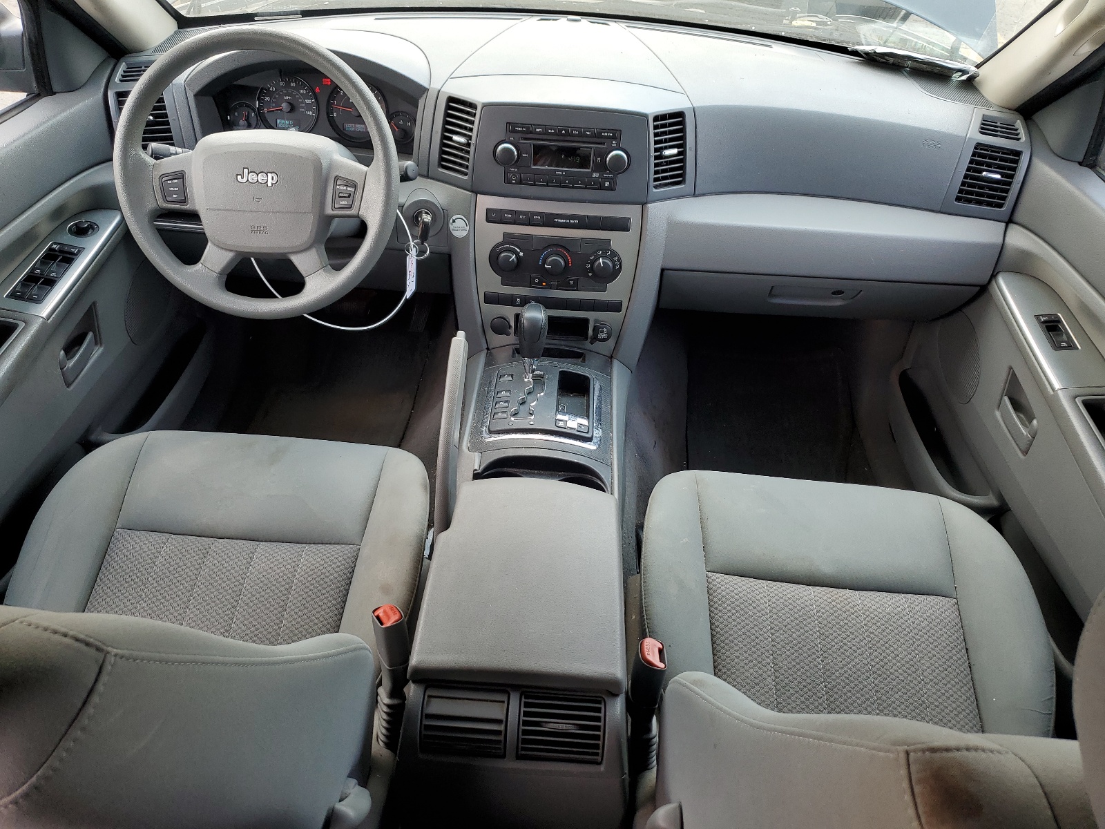 1J4HR48N66C328573 2006 Jeep Grand Cherokee Laredo