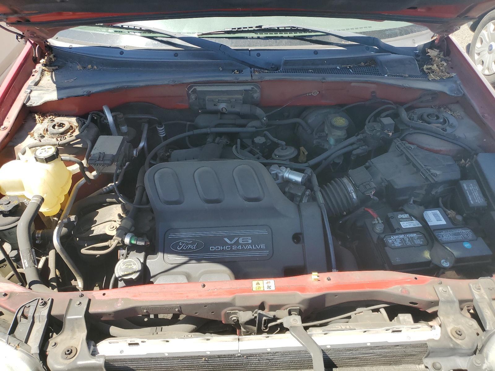 1FMYU031X2KD42022 2002 Ford Escape Xlt